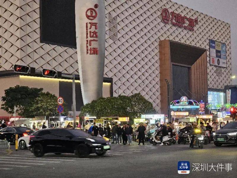 深圳一商圈50米40多个摊位<strong></p>
<p>西南证券官网</strong>，还摆上机动车道！街道办：清理整治劝导