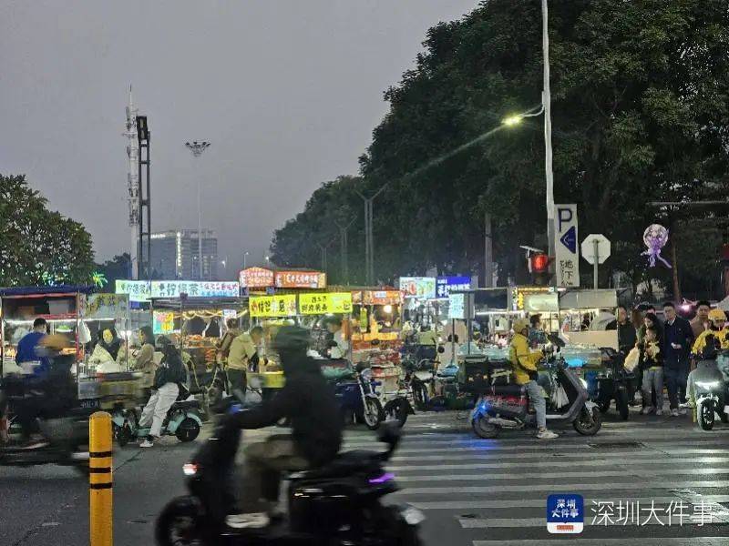 深圳一商圈50米40多个摊位<strong></p>
<p>西南证券官网</strong>，还摆上机动车道！街道办：清理整治劝导