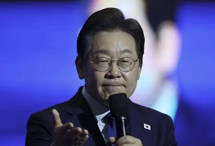 李在明确定不出席中国阅兵了？中方接到一通电话<strong></p>
<p>泰达币交易APP下载</strong>，我外长打开天窗说亮话，对外释放信息量大