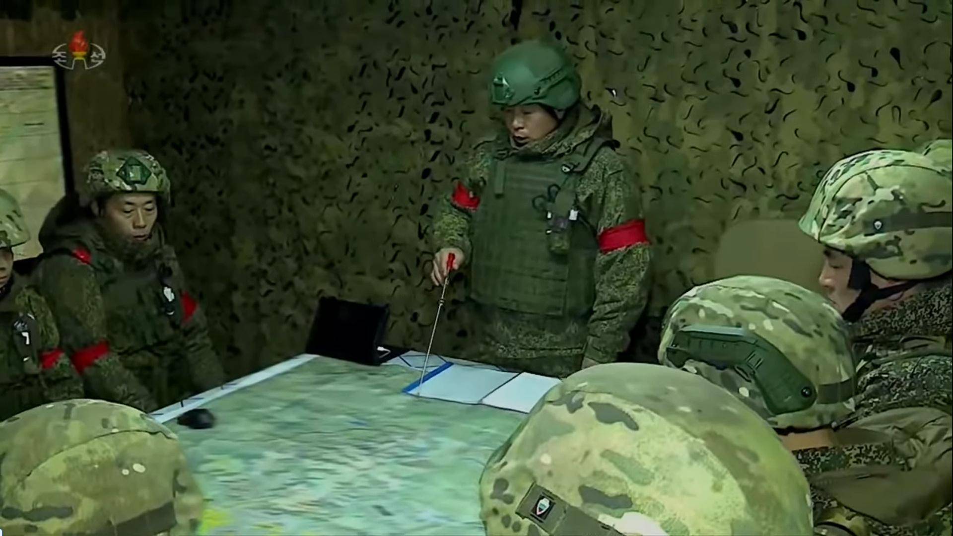 面对乌军包围<strong></p>
<p>BCH交易APP下载</strong>，朝鲜少校与11名特种兵死战不退，牵着手拉响光荣弹