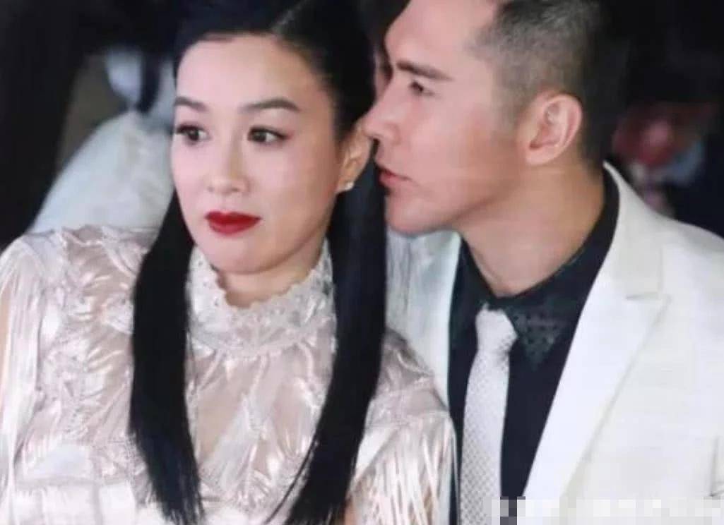 考古|张伦硕称张维伊像以前的自己 <strong></p>
<p>比特现金交易APP下载</strong>，曾娶大11岁钟丽缇被嘲，如今成为重组家庭中教科书般的男人？