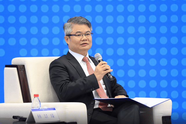 60岁“金融虎”被查<strong></p>
<p>币安交易所交易平台</strong>！临退休时提前辞职