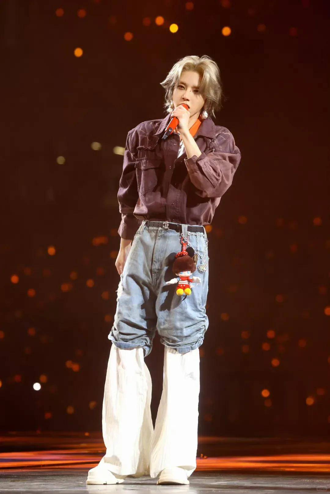 杨幂把钥匙扣扎在马尾上<strong></p>
<p>币安交易所交易平台</strong>，瞬间实现满39减20！