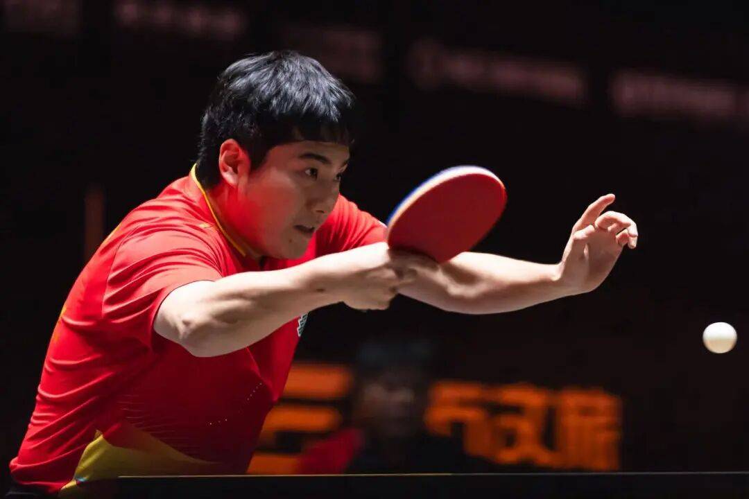 王艺迪完胜桥本<strong></p>
<p>交易平台</strong>，向鹏挺进8强 | WTT中国大满贯单打